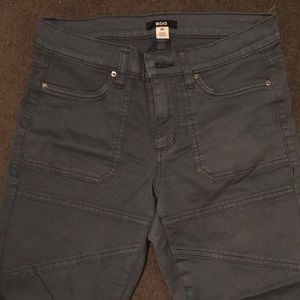 BDG skinny cargo/khaki pants